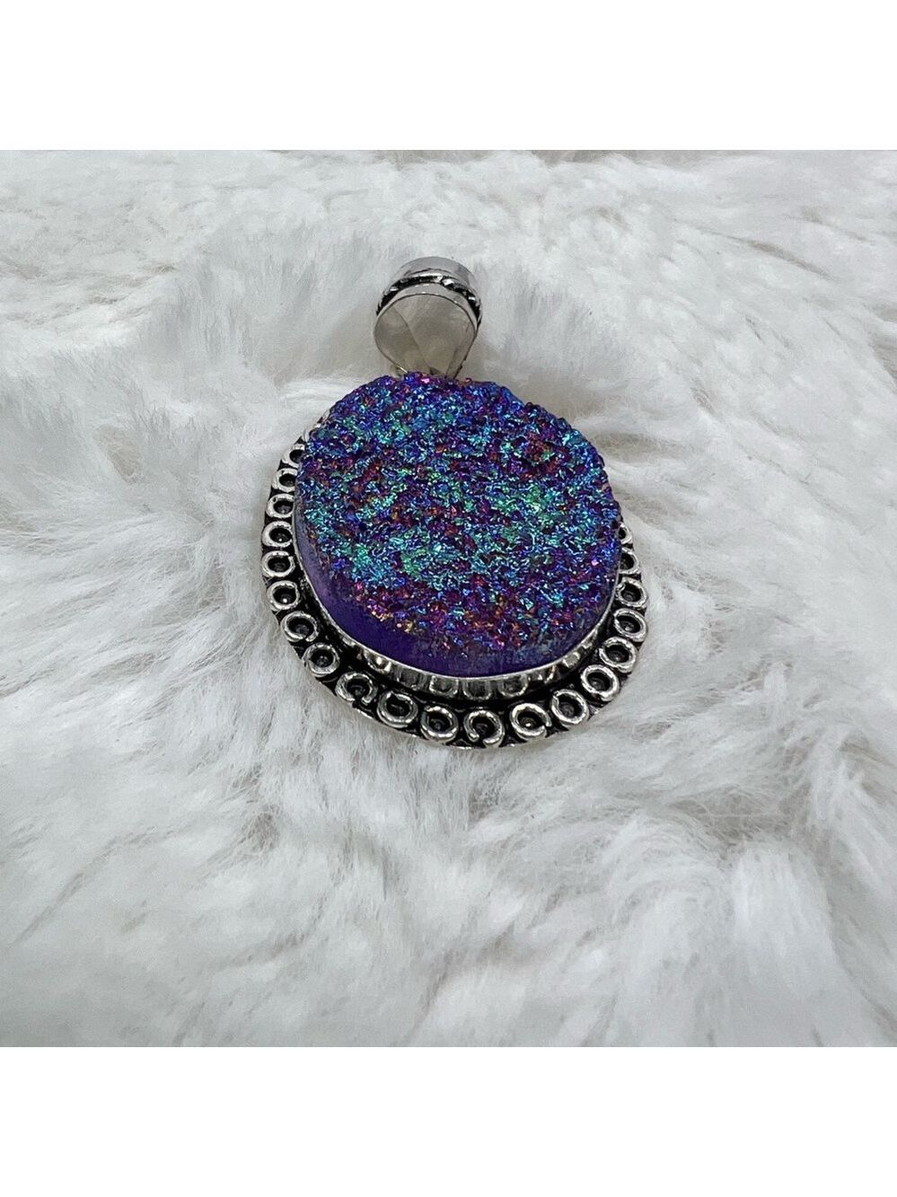 Titanium Druzy 925 Pendant & Earrings Set - Picture 5 of 15